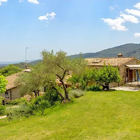 Летний дом Mas Rovira *